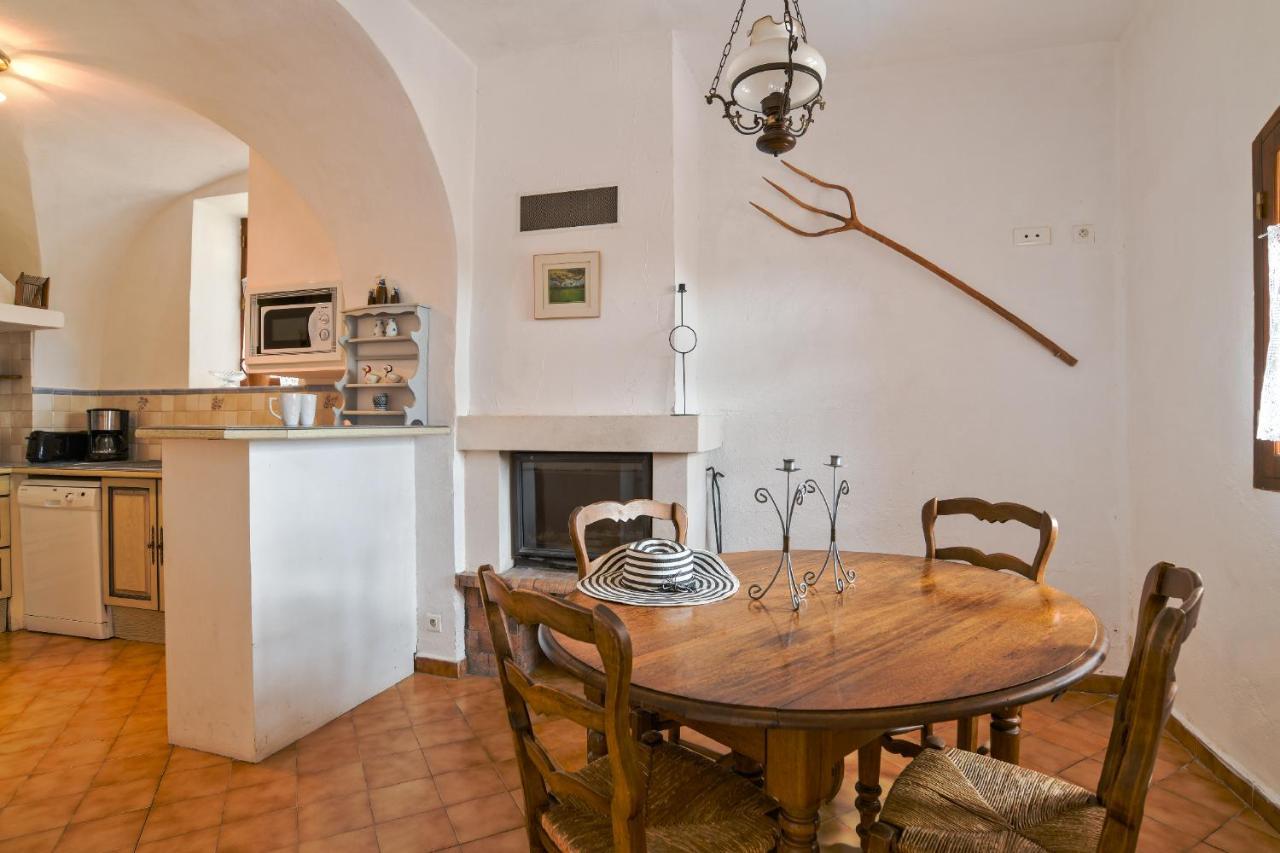 Domaine De La Marie Dans Le Luberon Villa Peypin-d'Aigues Luaran gambar