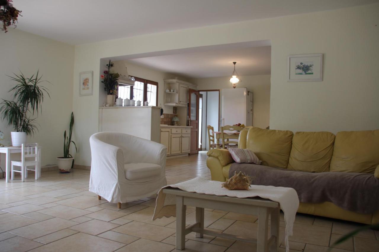 Domaine De La Marie Dans Le Luberon Villa Peypin-d'Aigues Luaran gambar